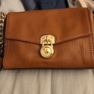 Small crossbody